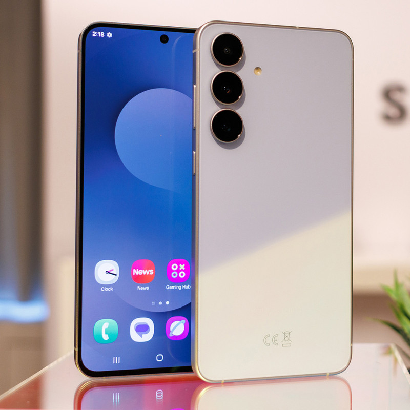 گوشی موبایل سامسونگ Galaxy S25 fe حافظه 256 گیگابایت رم 8 گیگابایت نمای ۲